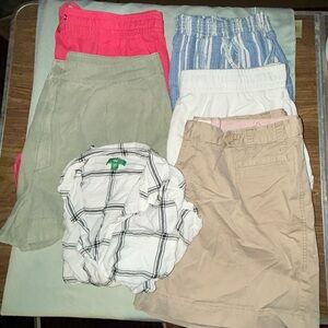 Lot of size XXL Women’s Clothing - 4 Shorts and 1 shirt